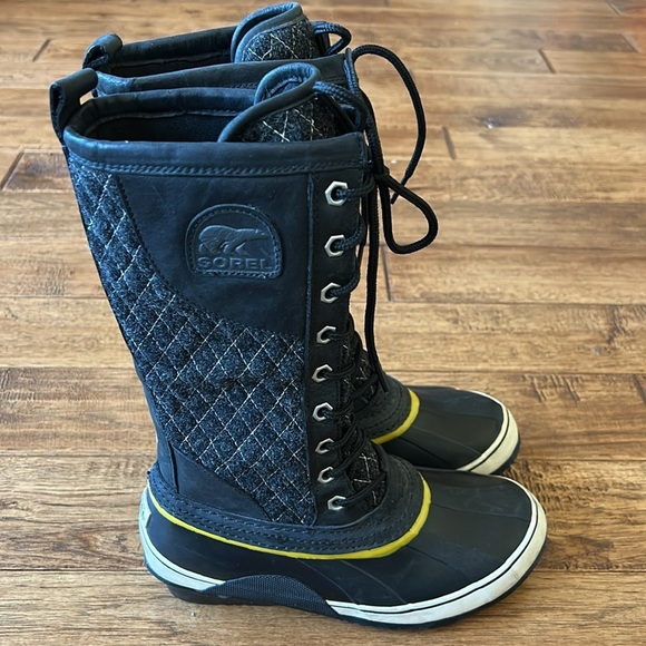 Sorel Tall Lace Up Winter Snow Boots Black Gray Womens Size 6 - Picture 1 of 11